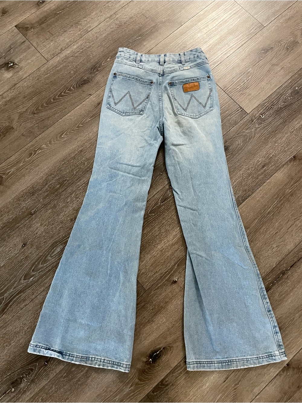 Wrangler X Billabong Collab Extra Flare Jeans Size 27 Blue Lightwash Patchwork - Picture 6 of 14